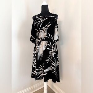 N by Natori Off The Shoulder/Cut-Out Palm Dress/Coverup Size Xl